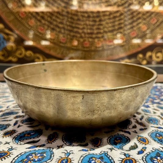 Antique Manipuri Singing Bowl 18cm Note F#3 IB250102