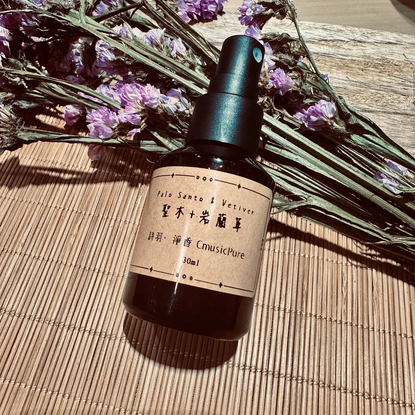 天然聖木+岩蘭草噴霧 30 ml