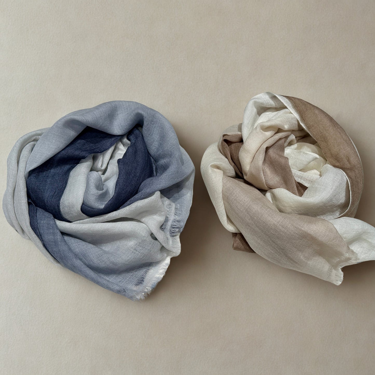 尼泊爾雙色薄身Baby Cashmere圍巾