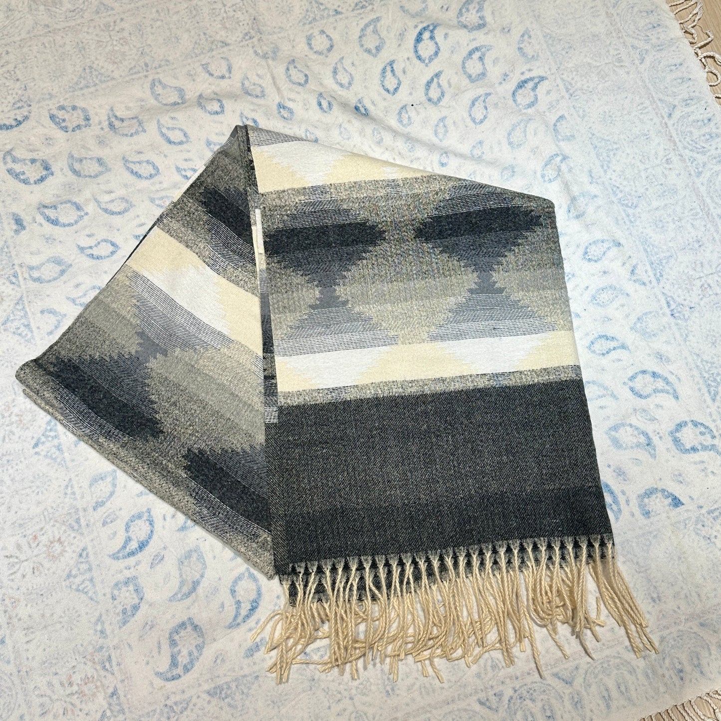 尼泊爾Cashmere圍巾